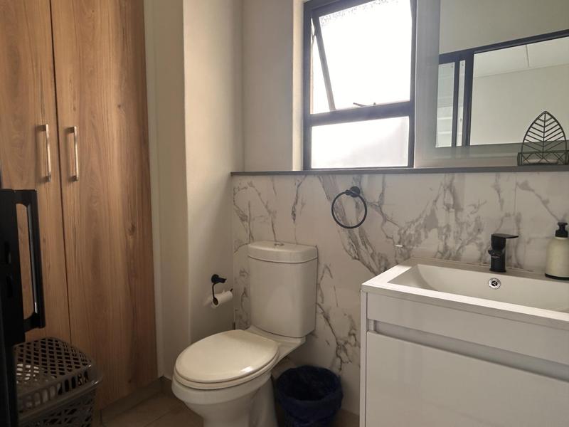 To Let 2 Bedroom Property for Rent in Sandown Western Cape